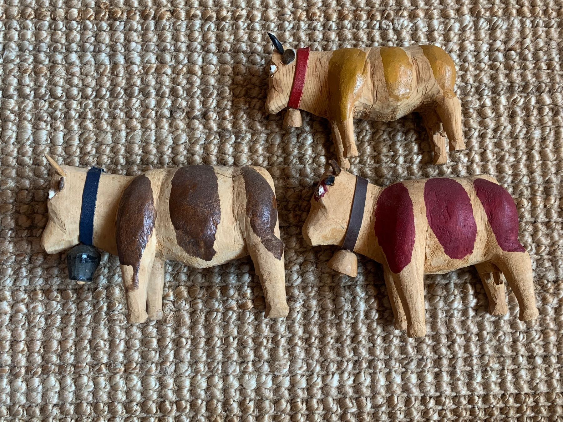 Jouets: Alte Holzkühe – D'occasion à Bibern SO par wecafra 3