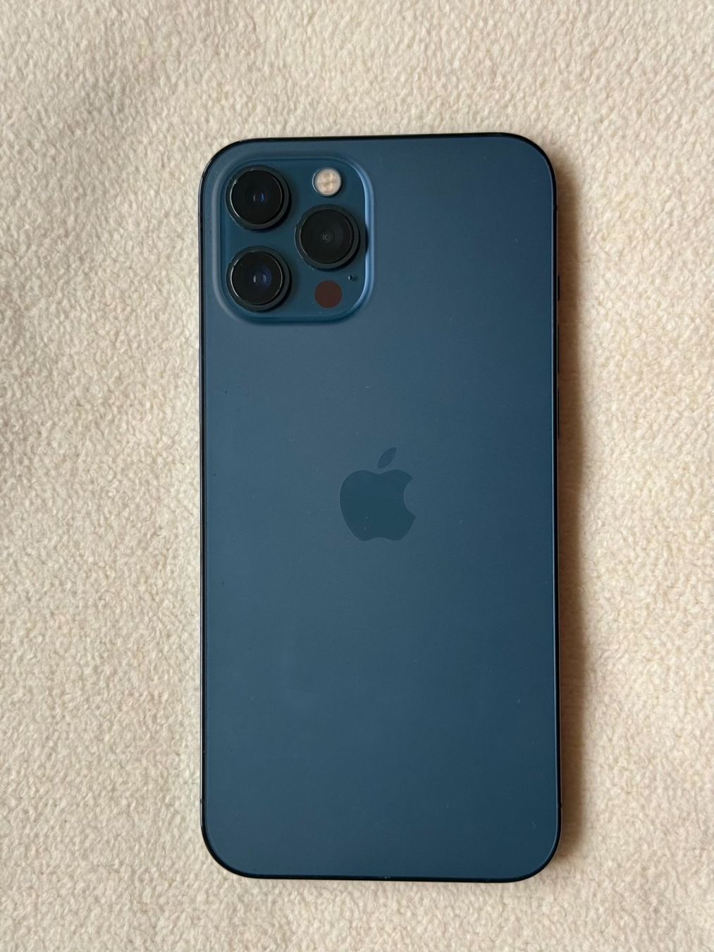 Apple Telefoni cellulari / Smartphones: iPhone 12 Pro Max, 128 GB – Usato da Zürich venduto da ante1ope 1