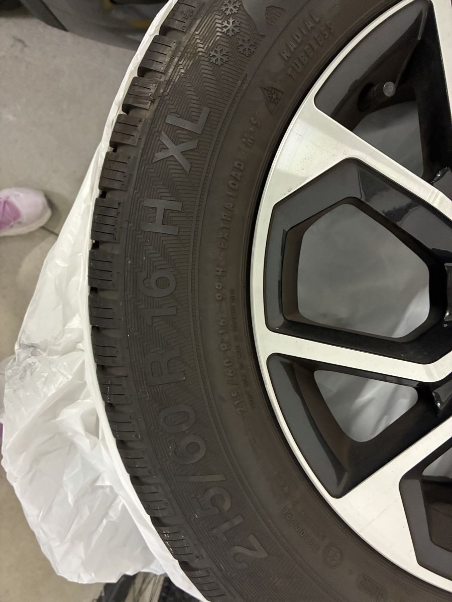 Gamaparts Cerchioni: Gamaparts Winterkomplettrad 215/60 R16 – Usato da Urdorf venduto da oli_5wnj 2