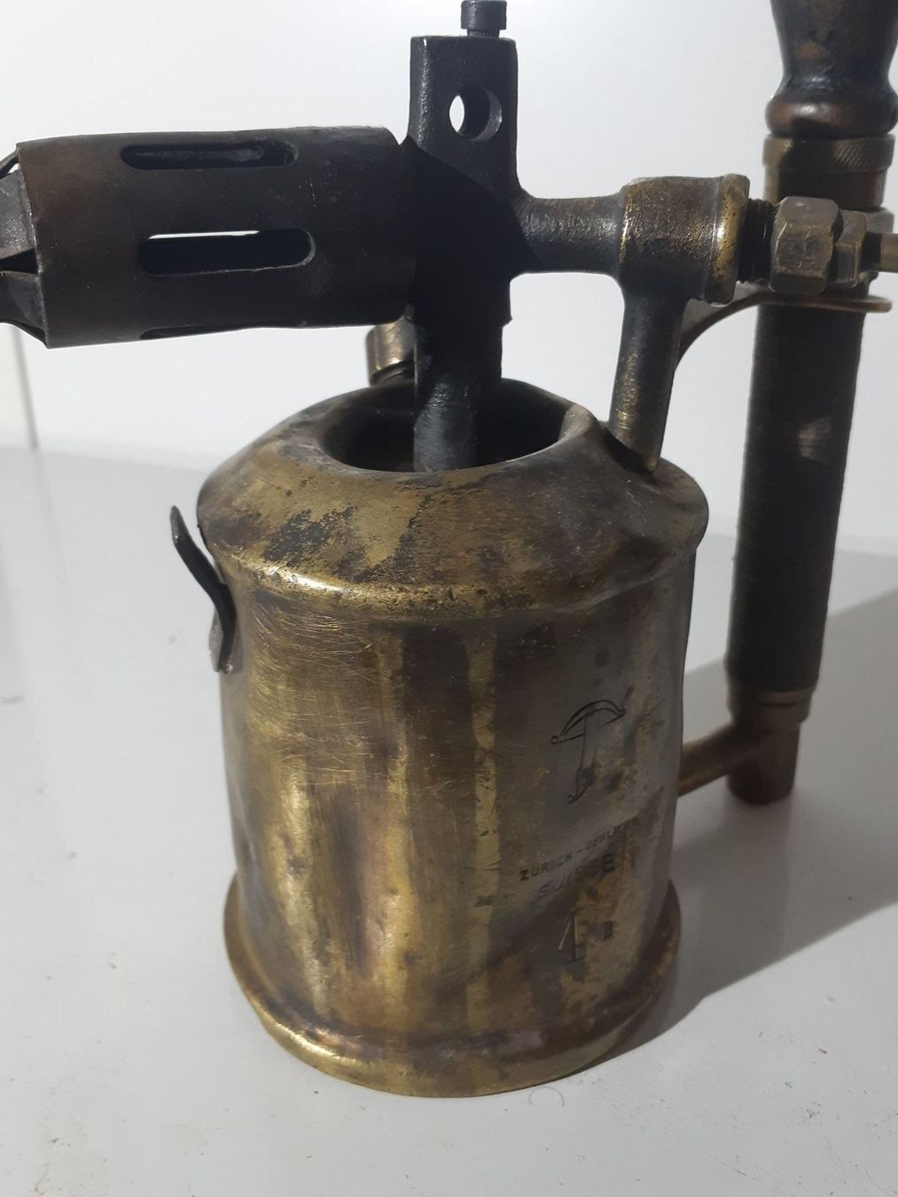 Tutti gli attrezzi: Antiker Petrol/Ölbrenner – Usato da Grindelwald venduto da carro5 2