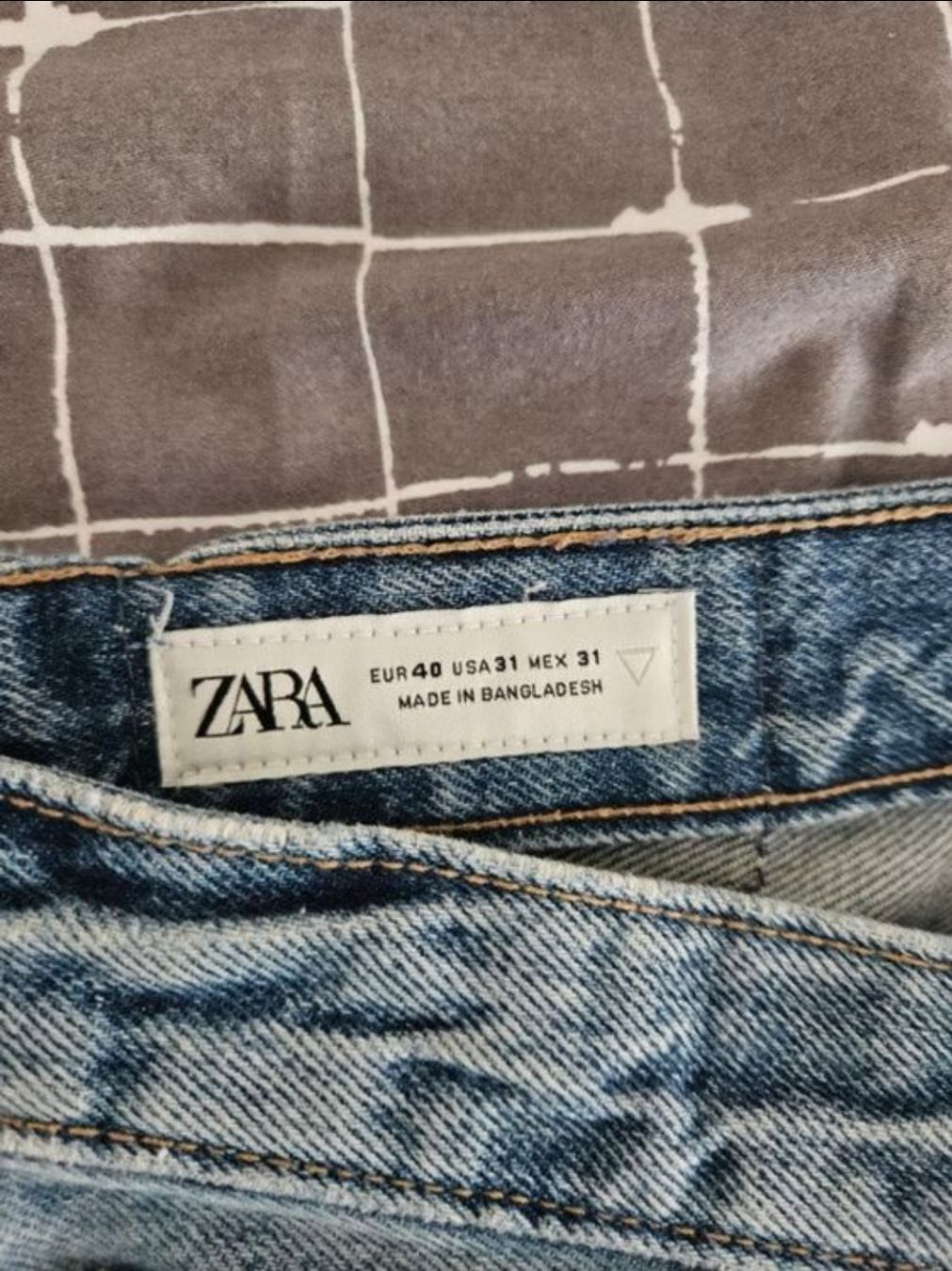 Zara Jeans: Zara Baggy Jeans – Nuovo (secondo la descrizione) da Zollikofen venduto da Vintageforyou 2