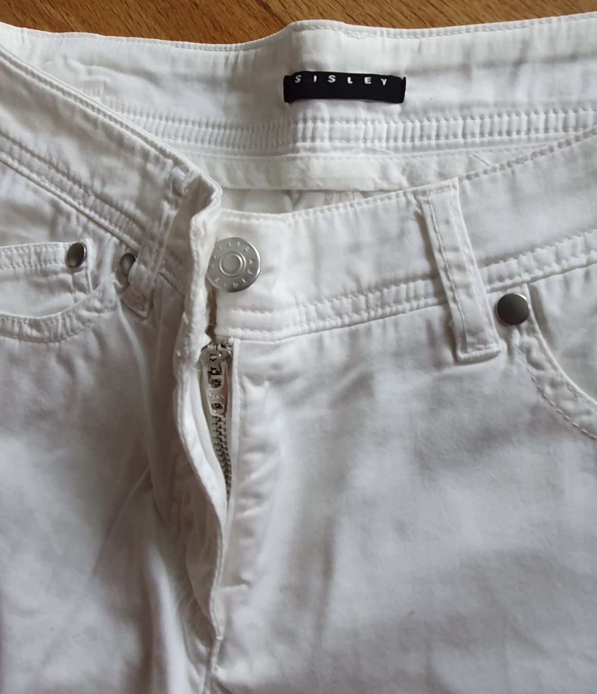 Sisley Hosen: Pantalon blanc - Sisley - Taille XS – Gebraucht aus Court von Jovi2 2
