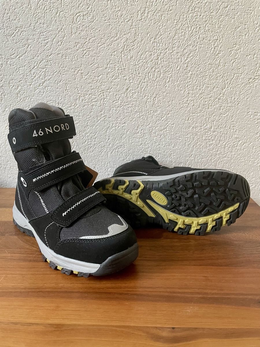 Chaussures garçon: Winterschuh Gr.34 NEU – Neuf avec emballage d'origine à Thun par Tschein 2