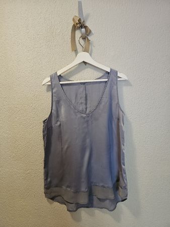 Seiden Top in blaugrau mit V-Ausschnitt Gr. L