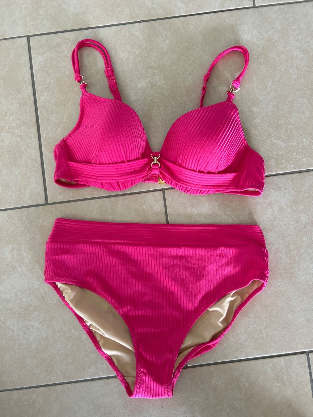 Marie Jo Costumi da bagno & Bikini: Marie Jo Bikini Neu – Nuovo (secondo la descrizione) da Wolhusen venduto da STUR11