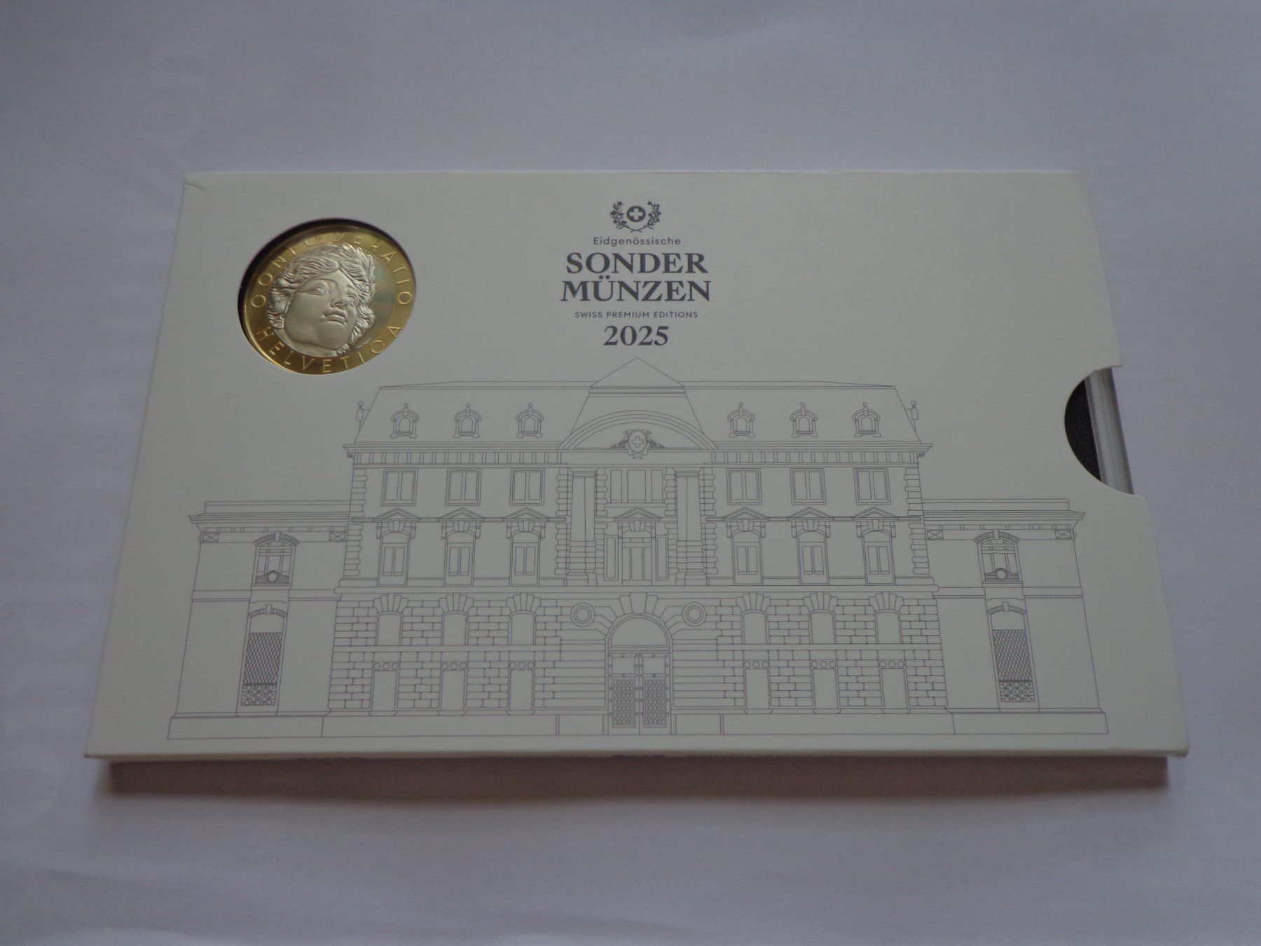 Toutes les monnaies: Münzsatz 2025 Stgl - Complet avec carton – Neuf avec emballage d'origine à Pully par UCA01