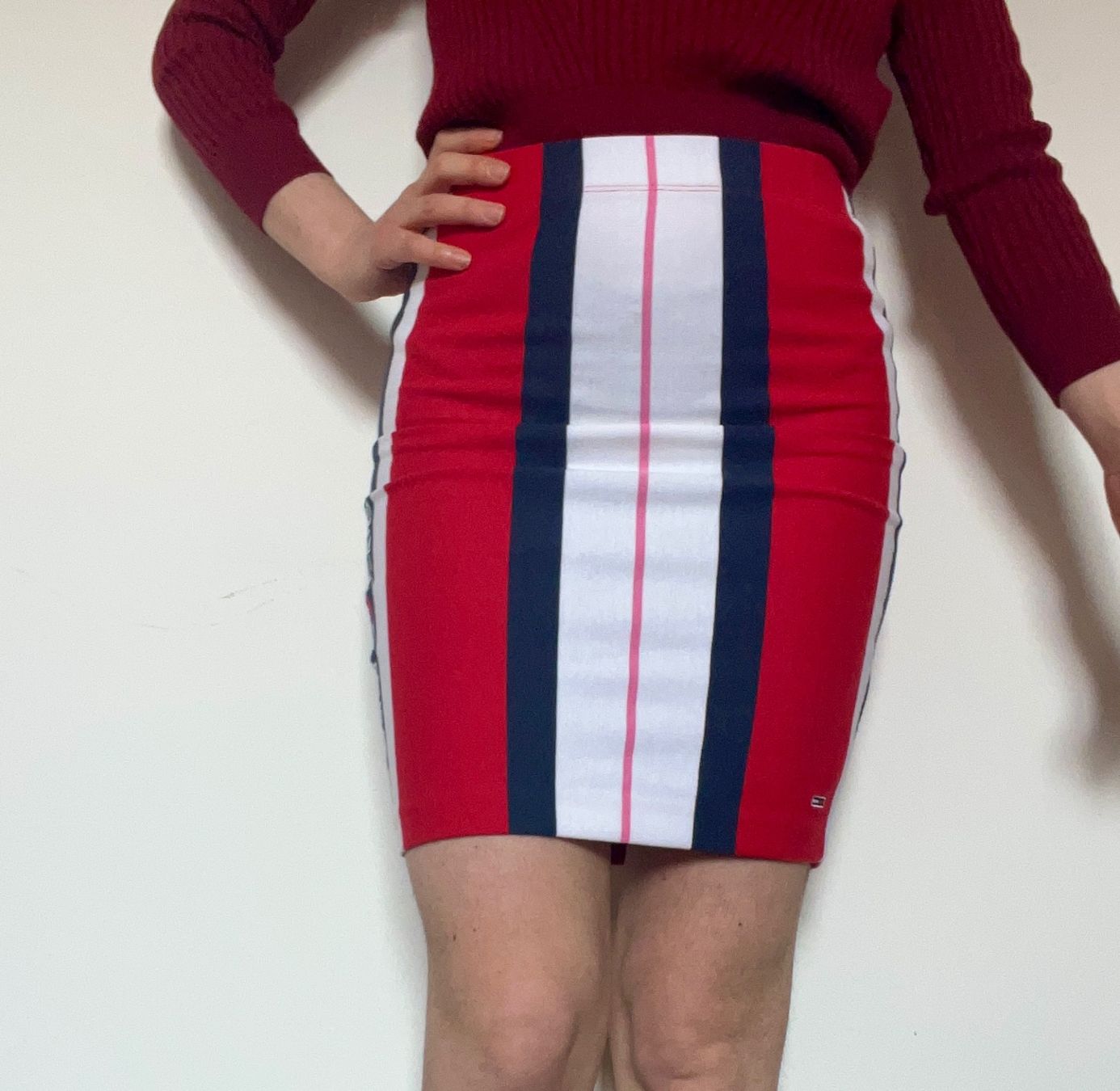 Tommy Hilfiger Gonne: Jupe à rayures Tommy hilfiger – Nuovo (secondo la descrizione) da Genève venduto da vic_s9c5