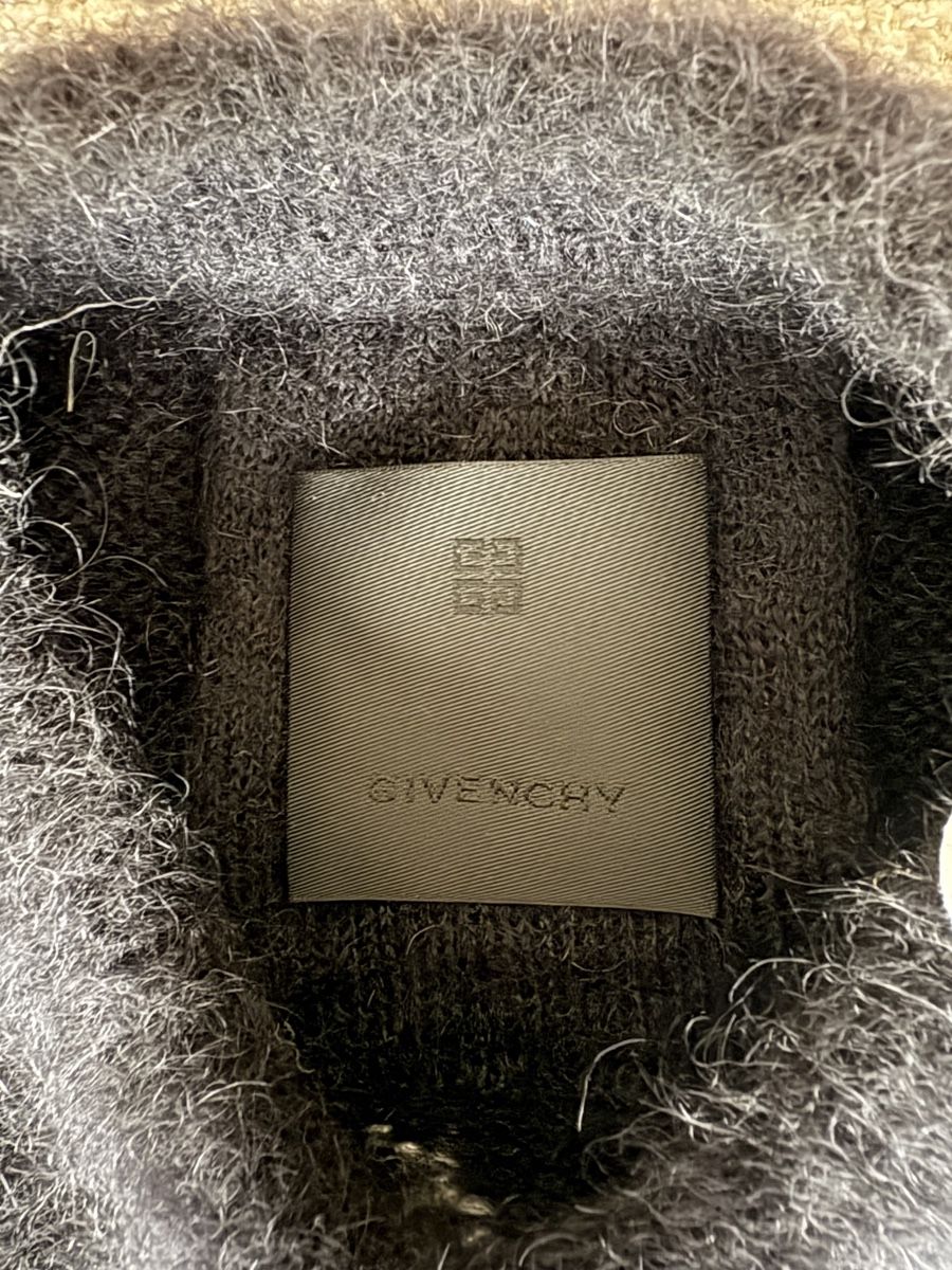 Givenchy Maglioni & Felpe: Givenchy Mohair Logo Sweater – Nuovo e nell'imballaggio originale da Pfäffikon SZ venduto da Netiretta 4