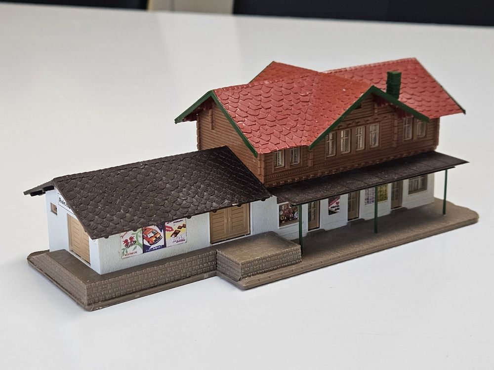 NOCH Kleiner Schuppen Für Modelleisenbahn Spur N – Bunt Und Detailreich