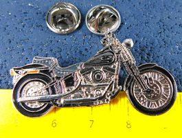HD HARLEY-DAVIDSON " BAD BOY" MOTOR-CYCLES 2NÄGEL-PIN