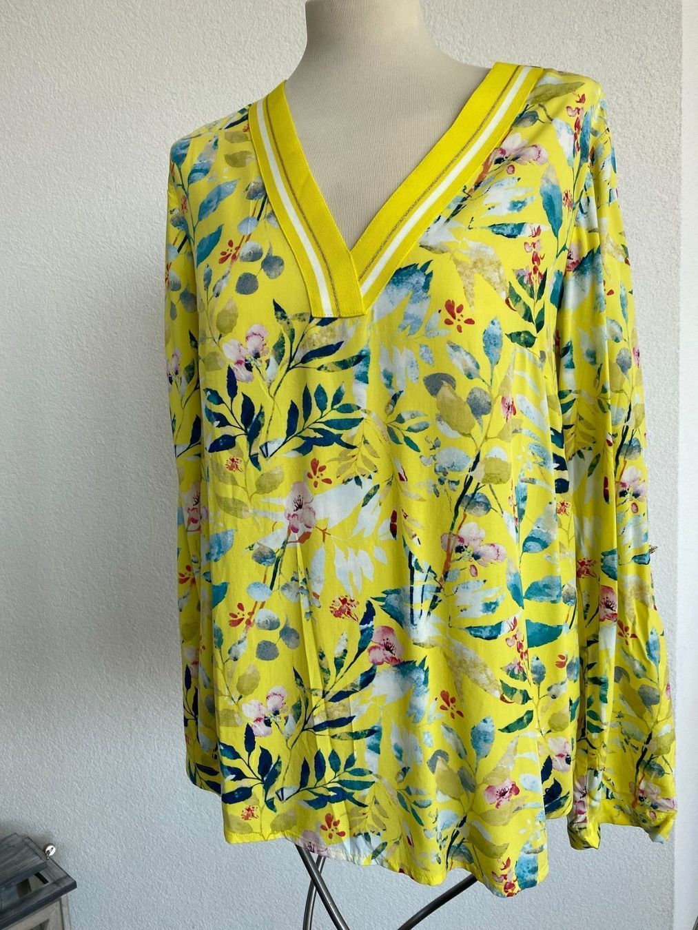 Blusen: S.Oliver Bluse Sommer pur Gr. 36 Neu mit Etikette – Gebraucht aus Füllinsdorf von Sunnebliemli7 2