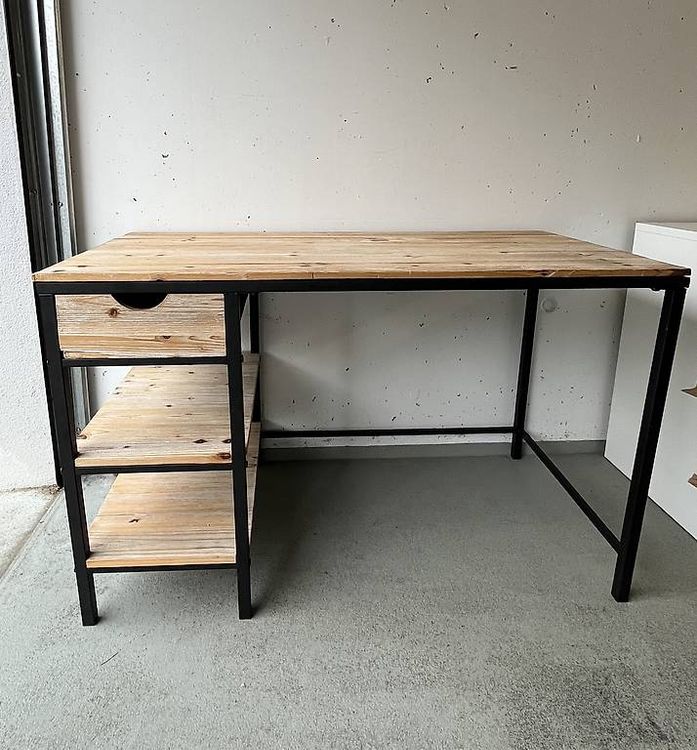 Bureaux: Moderner Bürotisch - Holz & Metall – D'occasion à Bern par Eliane.vdz 2