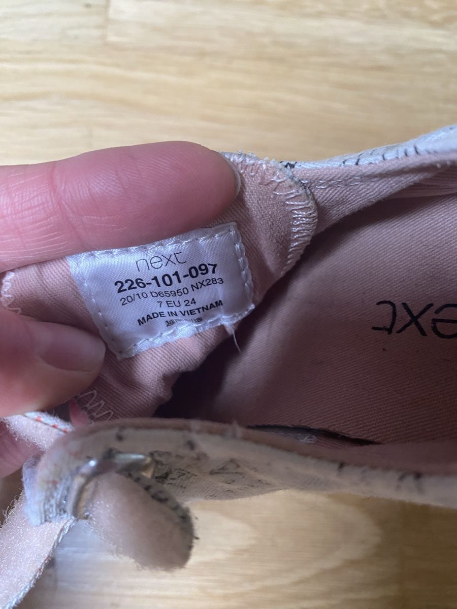Next Scarpe per ragazze: Stoff Schuhe low basket NEXT 24 – Usato da Zürich venduto da Mariaov 2