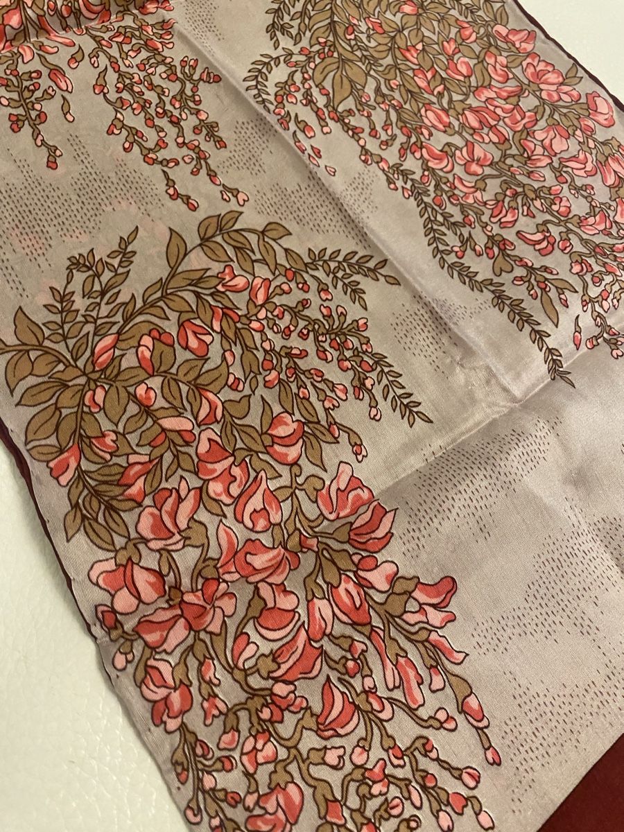 Foulard & Sciarpe: Seiden Schal 🌸 – Usato da Opfikon venduto da Luis144 4