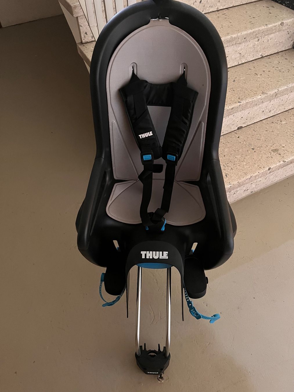 Thule Pezzi di ricambio: Thule Fahrradkindersitz – Usato da Uster venduto da sch_8cgd