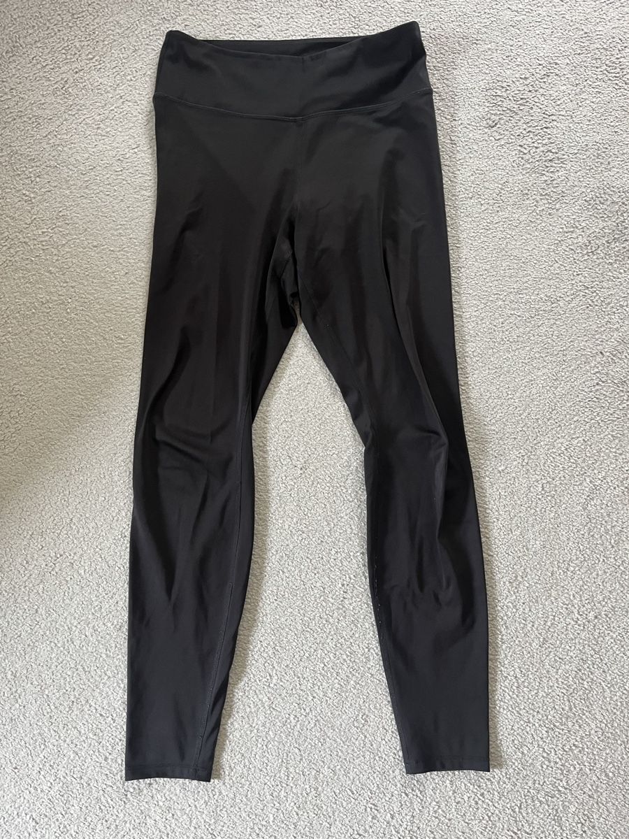 H&M Leggings: Schwarze H&M Leggins Grösse M – Usato da Zürich venduto da ole_8rwr