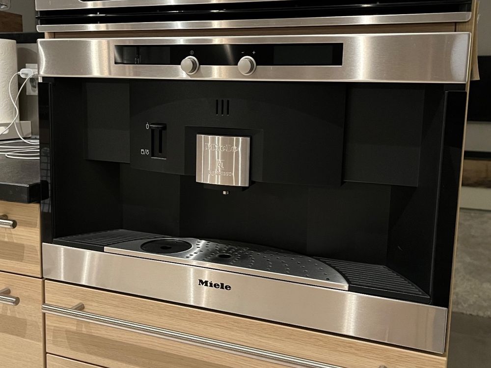 Miele Nespresso EinbauKaffeevollautomat CVA 2660 Kaufen auf Ricardo