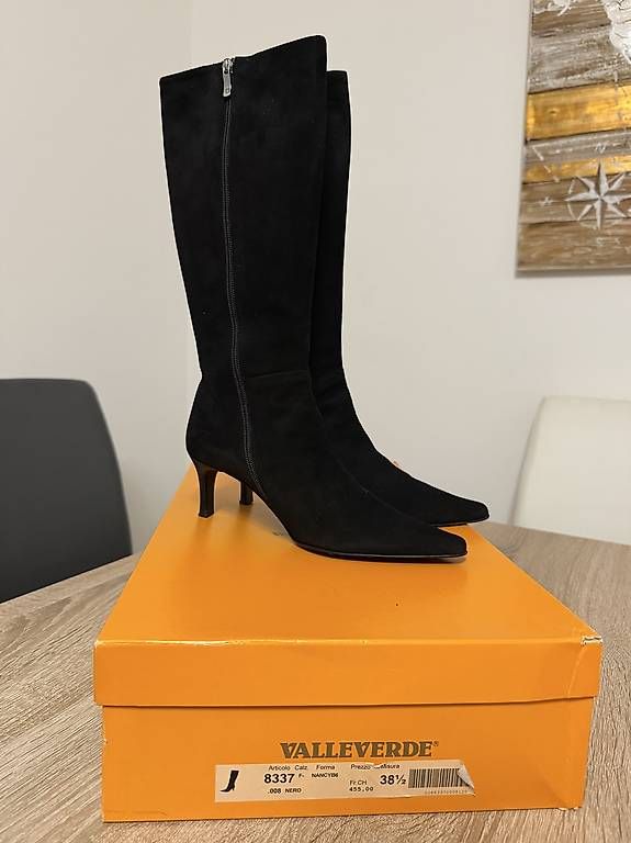 Scarpe da donna: Stivaletti Nr.38.5 – Usato da Paradiso venduto da mih_cpq2