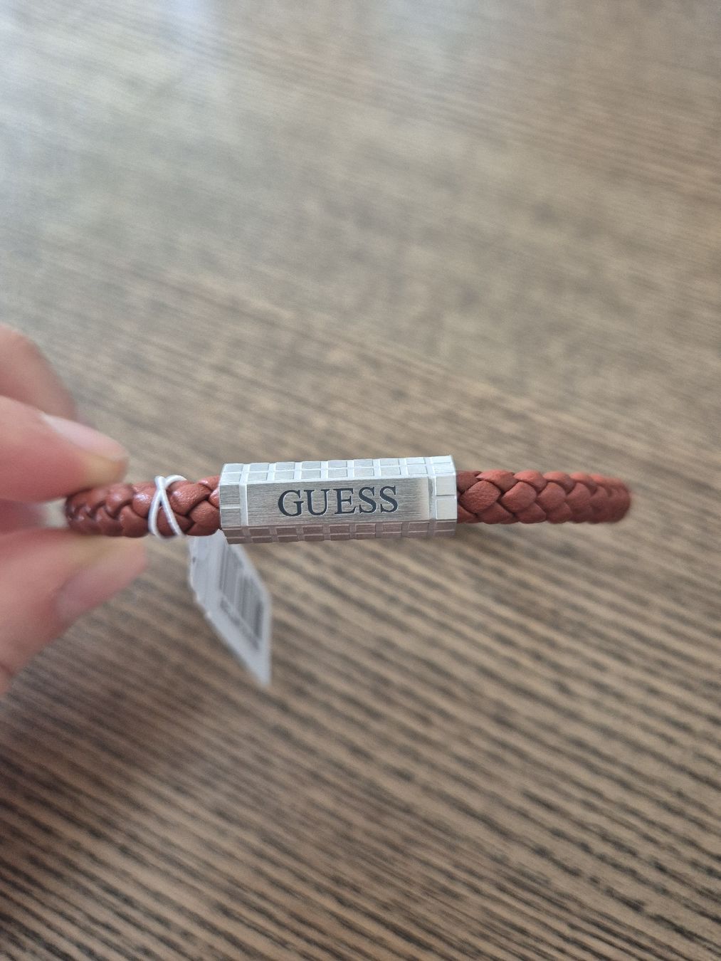 Guess Bracciali & Braccialetti: Guess Braided Leather Bracelet - New with Authenticity – Nuovo e nell'imballaggio originale da Genève venduto da nno_2jzn 2