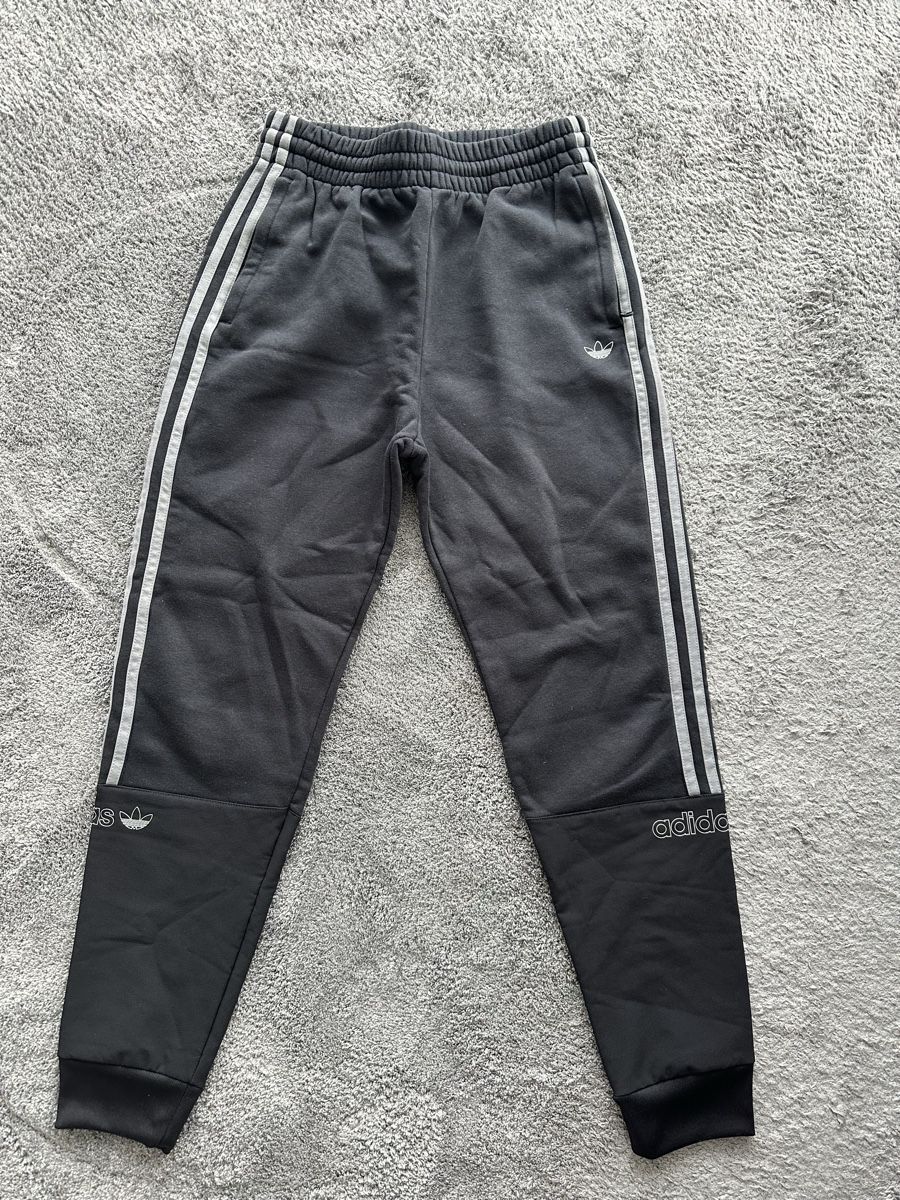 Adidas Pantaloni: Adidas Trainerhosen – Nuovo (secondo la descrizione) da Winterthur venduto da su_4assd