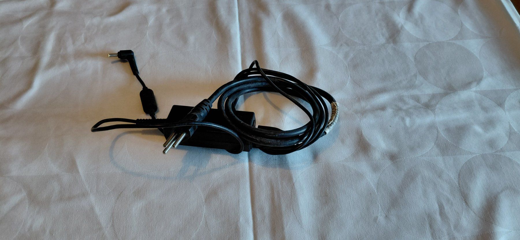 Sony Console: PS2 Slim Netzkabel nicht Original – Usato da Gretzenbach venduto da Uli1980