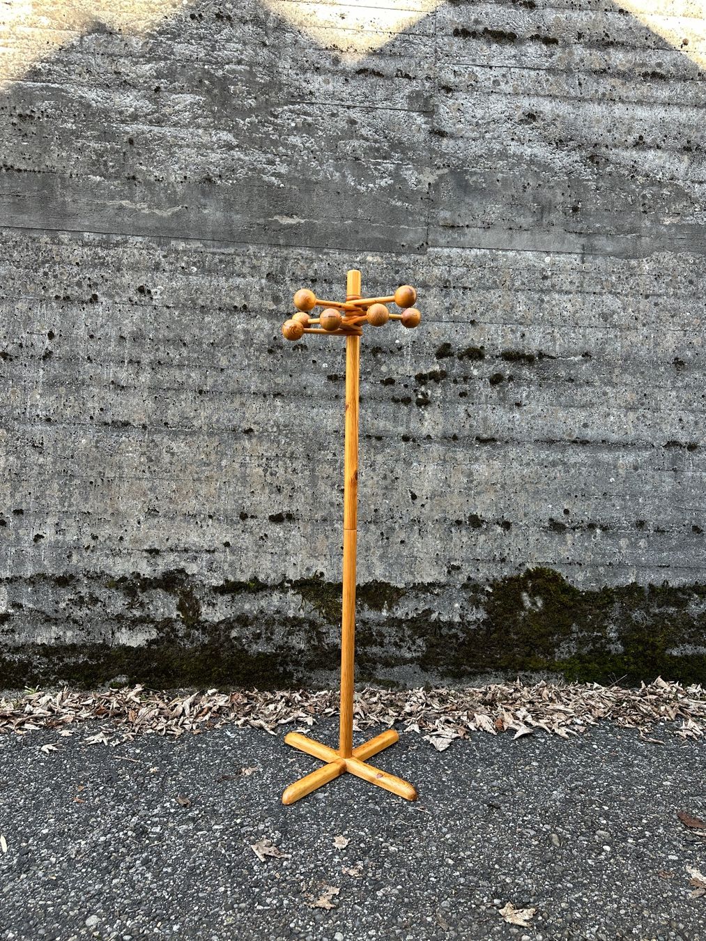 Guardaroba: Vintage Kleiderständer / Standgarderobe – Usato da Zürich venduto da frauflufelberg 1