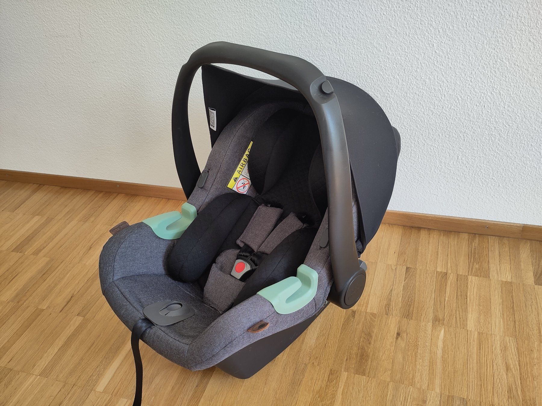ABC Design Seggiolini per auto: Kindersitz/Babyschale ABC Design Tulip – Usato da Kriens venduto da Itchy8