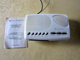 Radiowecker der Marke MElectronic Modell MCR-631
