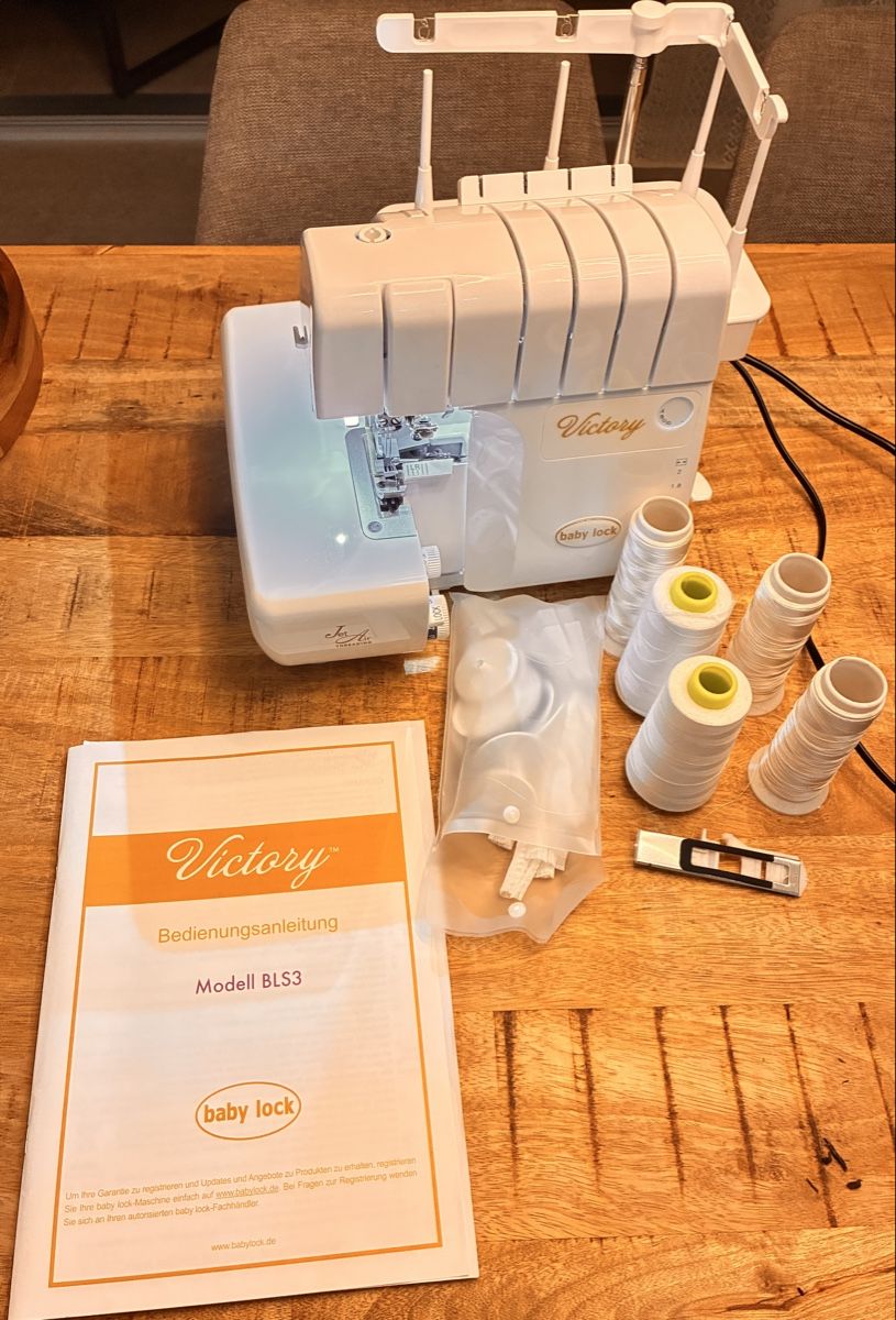 Victoria Nähmaschinen: Baby Lock Victory Overlock – Neu (gemäss Beschreibung) aus Aesch BL von sga-313 6