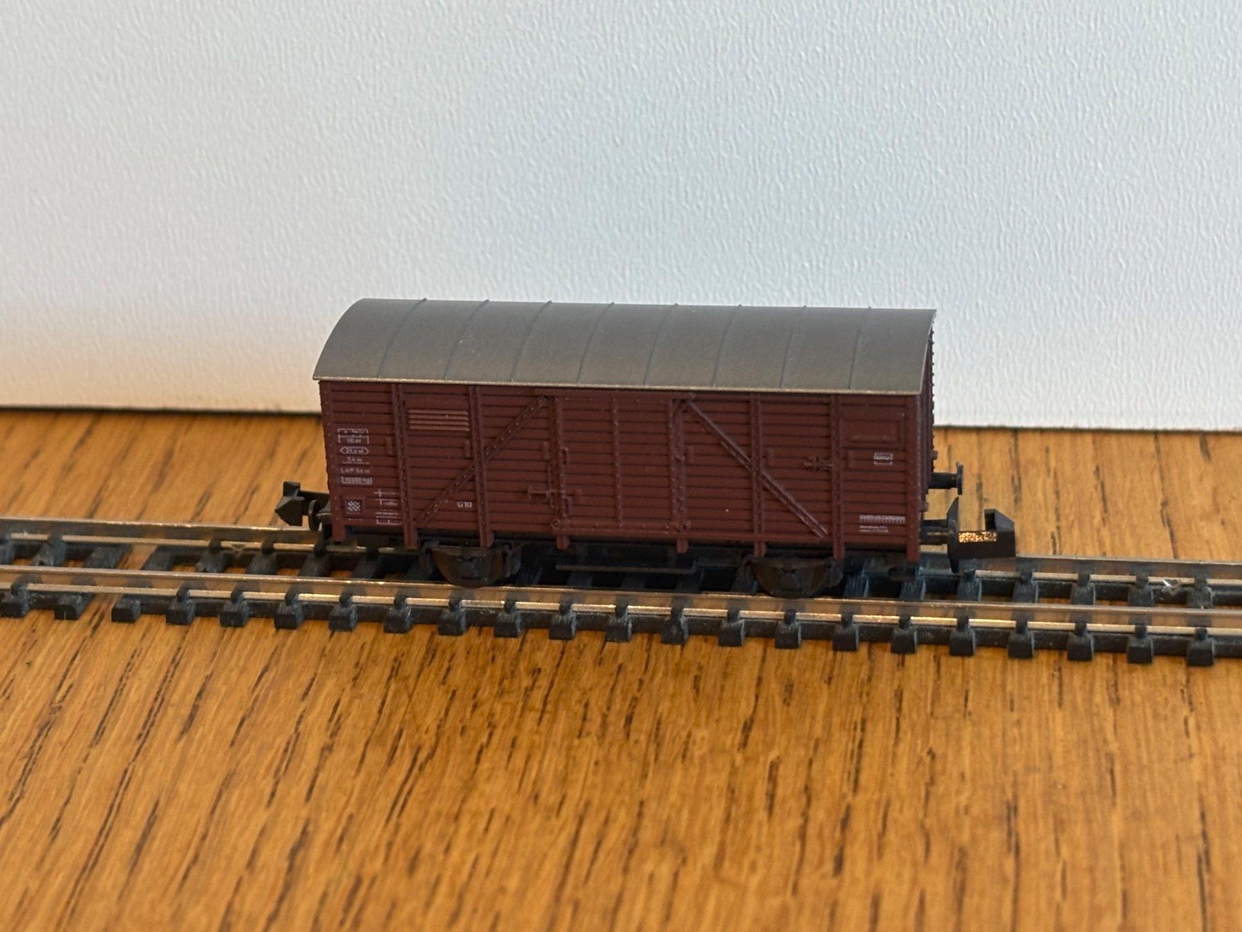 Modellini di ferrovie: *e1360: Güterwagen (Spur N) – Usato da Birsfelden venduto da Birs_25 1