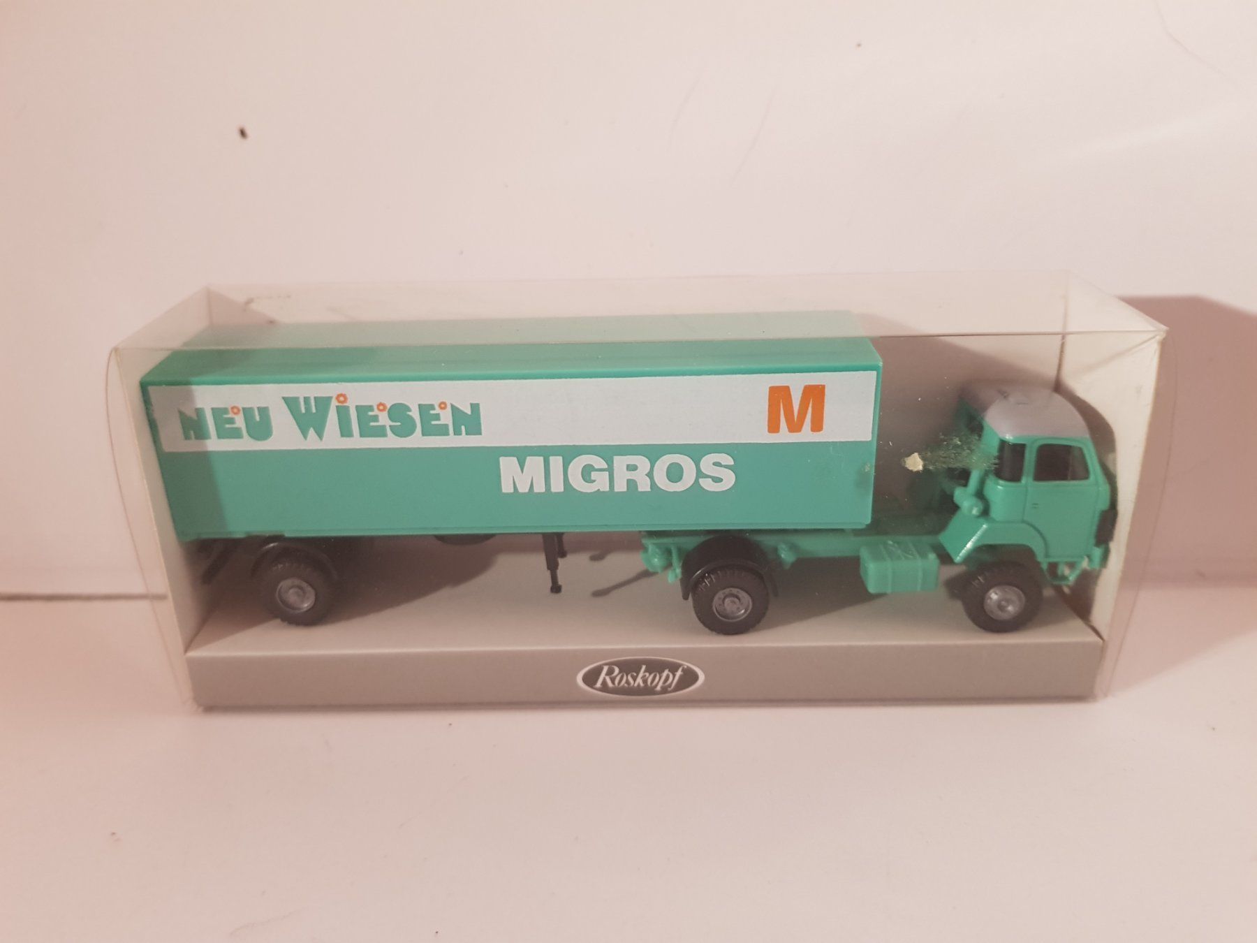 Saurer Modellini d'auto: SAURER. D 330 FB 4X2.  1:87. CH. – Nuovo e nell'imballaggio originale da Romanel-s-Lausanne venduto da Bidule01 3