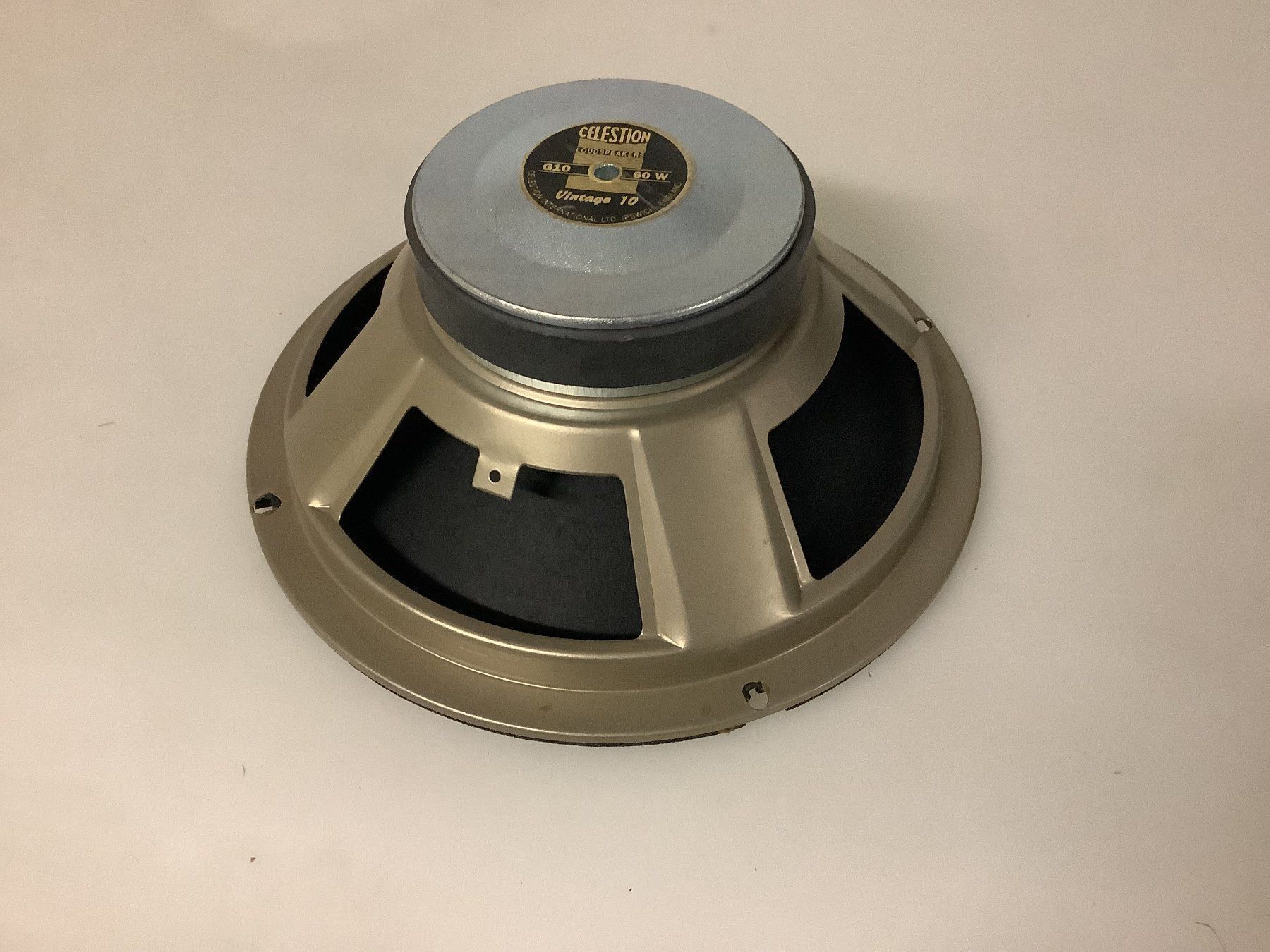 Lautsprecher: Lautsprecher Celestion Vintage 10 – Neu (gemäss Beschreibung) aus Schaffhausen von outlet-music 1