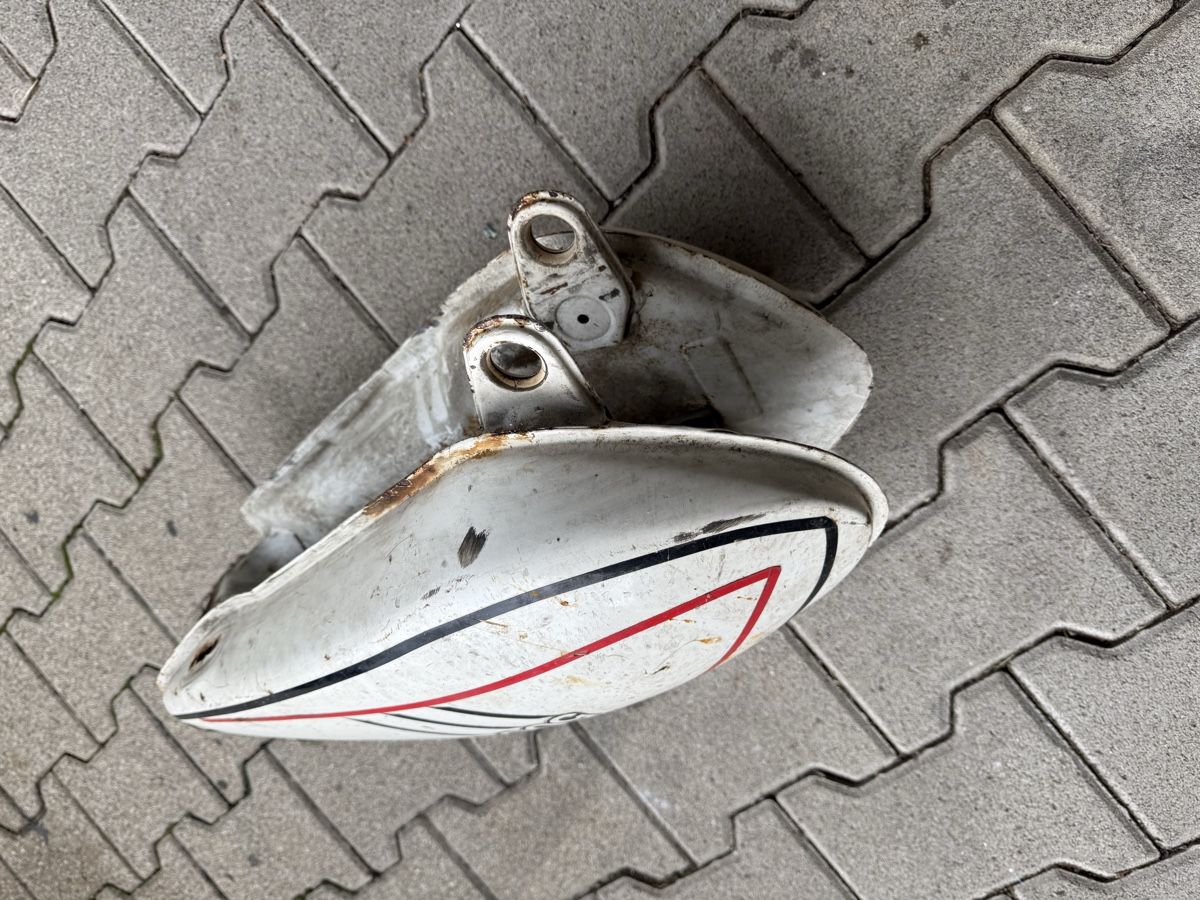 Sonstiges Fahrzeugzubehör: Mofa/Töff Tank – Gebraucht aus Horriwil von Carrera68 3