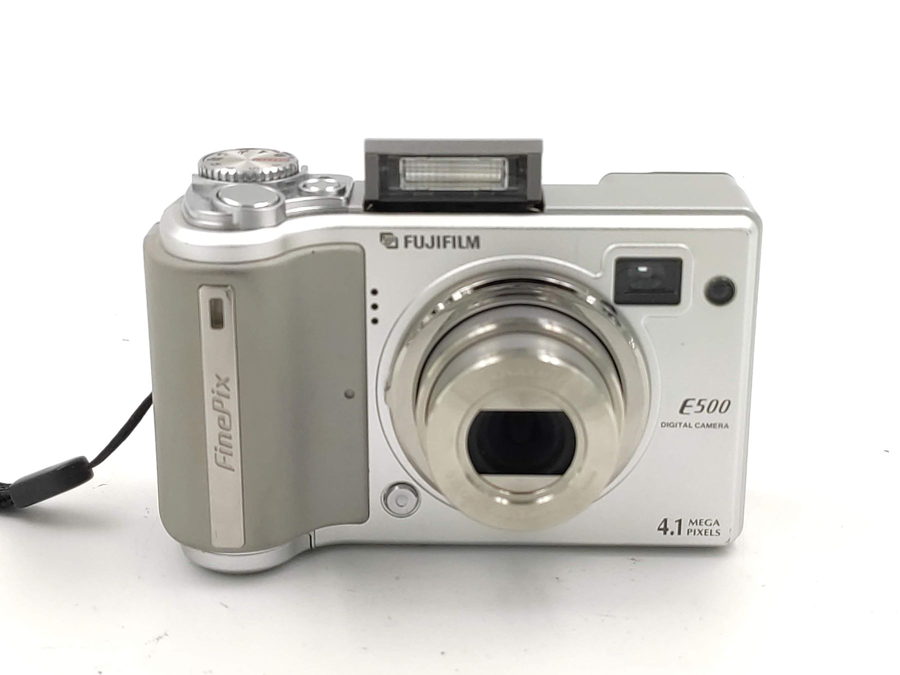 Fujifilm Fotocamera: Vintage Digitalkamera Fujifilm FinePix E500 mit CCD Sensor – Usato da Kreuzlingen venduto da Tewes 3
