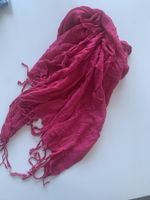 Pinker Schal