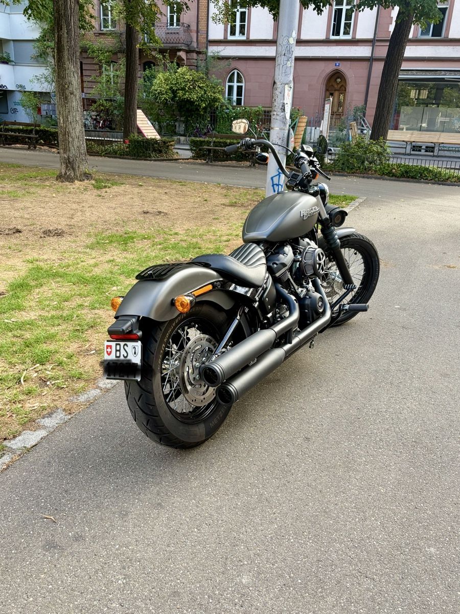 Harley-Davidson Cruisers: Harley Street Bob FXBB – D'occasion à Basel par michapetrillo01 2