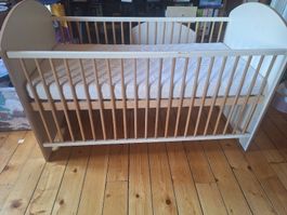 Lit de bébé évolutif avec matelas de 140x70cm