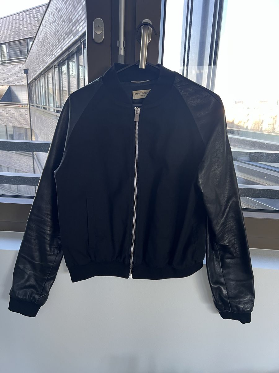 Saint Laurent Vestes: Saint Laurent Hedi Slimane Lederjacke – D'occasion à Basel par eljias1311