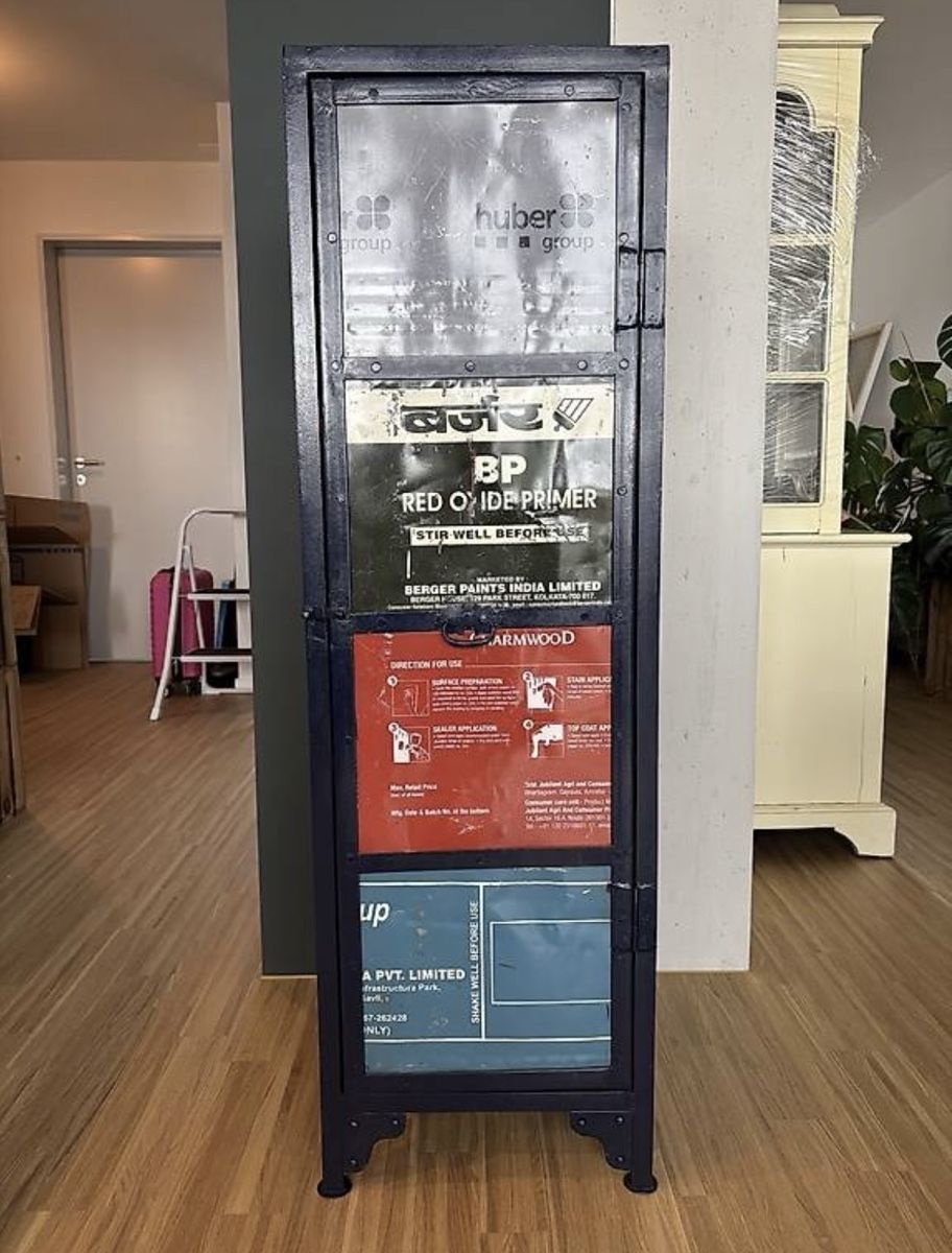 Kare Armadi: Hochschrank der Marke KARE-Design – Usato da Wettingen venduto da A.C.12