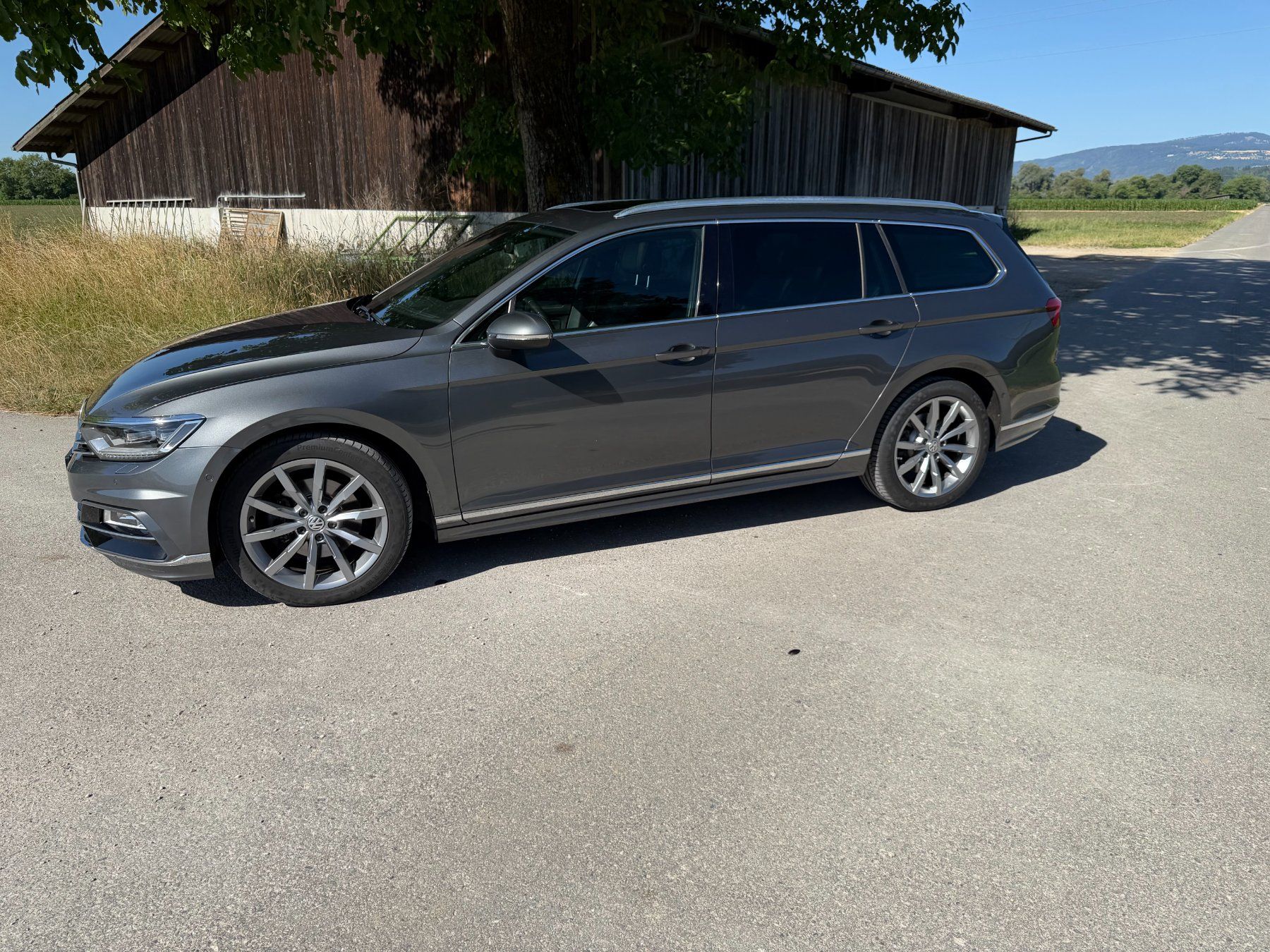 VW Automobili: VW Passat Variant B8 2.0 TDI 190 PS 4MOTION DSG – Usato da Büren an der Aare venduto da Waeltiroger 1
