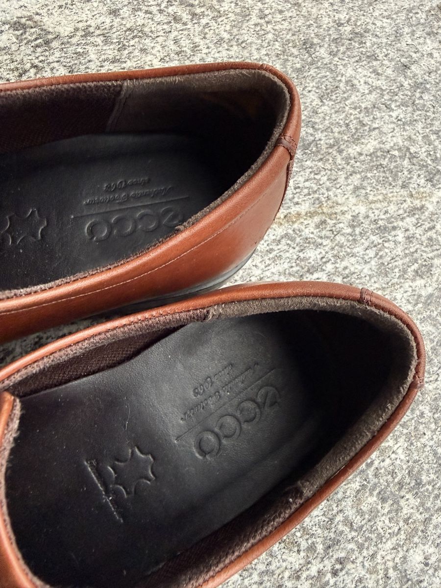 Ecco Herrenschuhe: Scarpe uomo classiche Ecco marroni taglia 43 – Gebraucht aus Roveredo GR von ang_cc9l 1