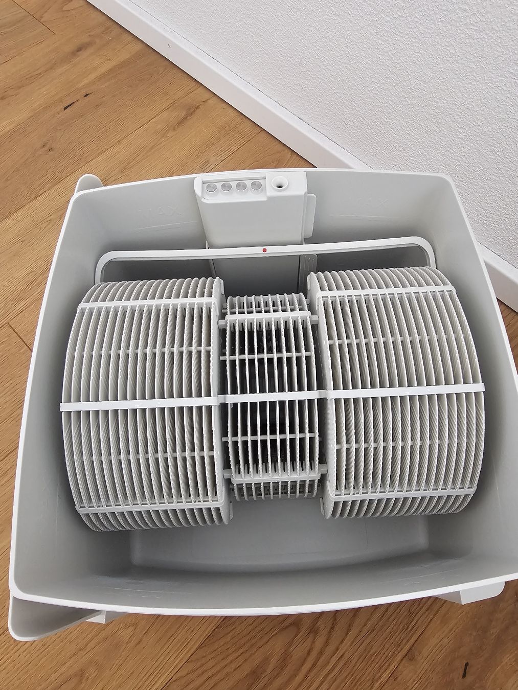 Beurer Umidificatori d'aria: Air Humidifier & air purifier – Usato da Regensdorf venduto da kim_w6dy 3