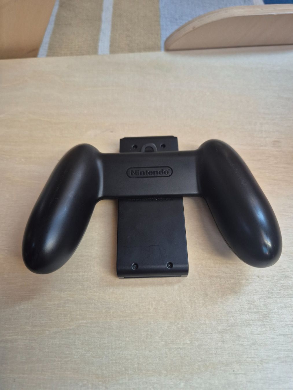 Nintendo Console: Zubehör Nintendo Switch 1 – Usato da Hüntwangen venduto da ABCCBA01 3