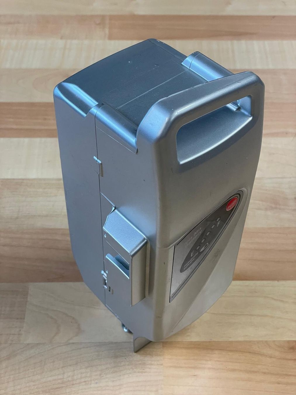 Flyer Akkus: Flyer Akkubox 26V  NKY224B02 – Gebraucht aus Aristau von  1