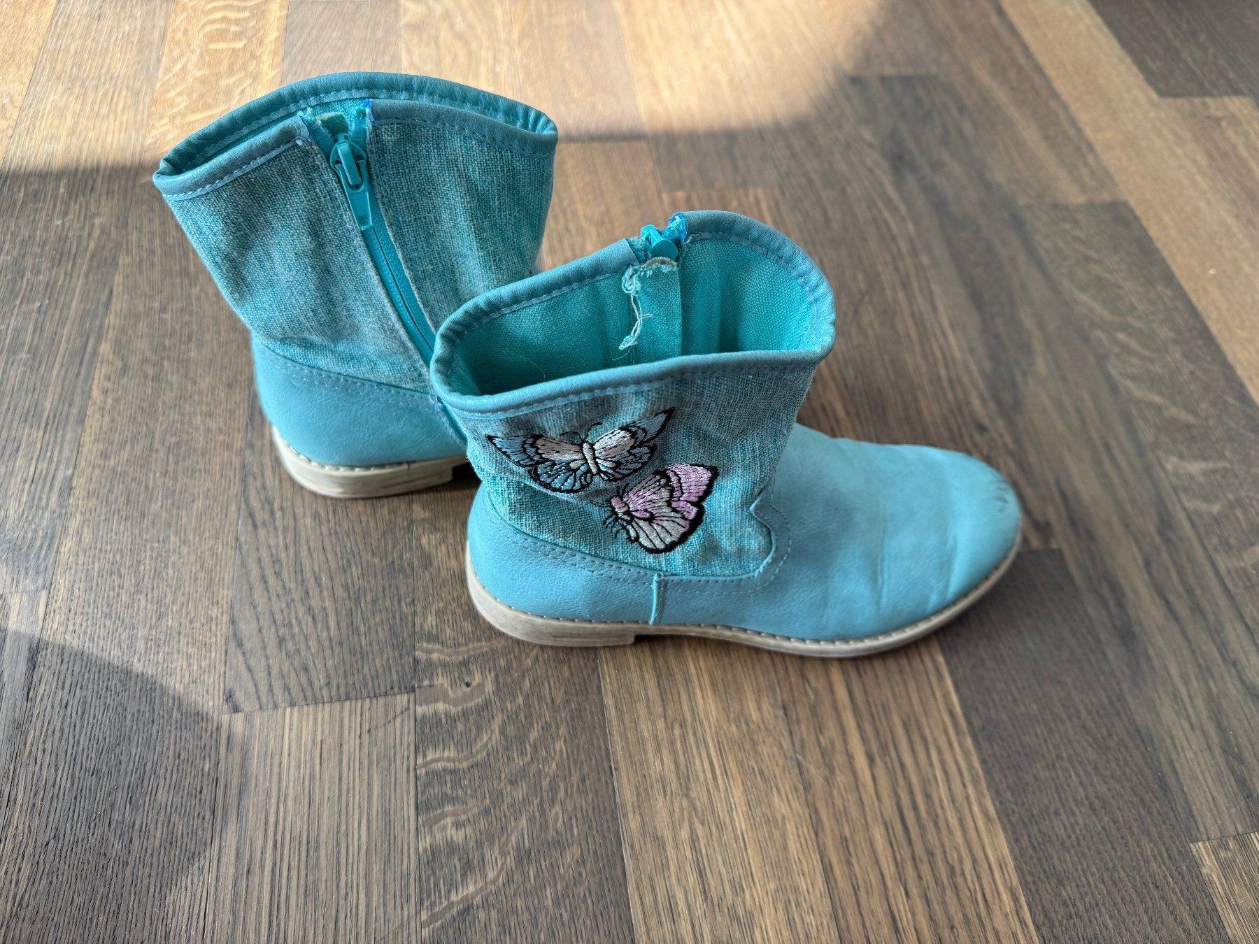 Scarpe per ragazze: Stiefeletten türkis Grösse 33 – Usato da Würenlos venduto da CaSteSeNievis 1