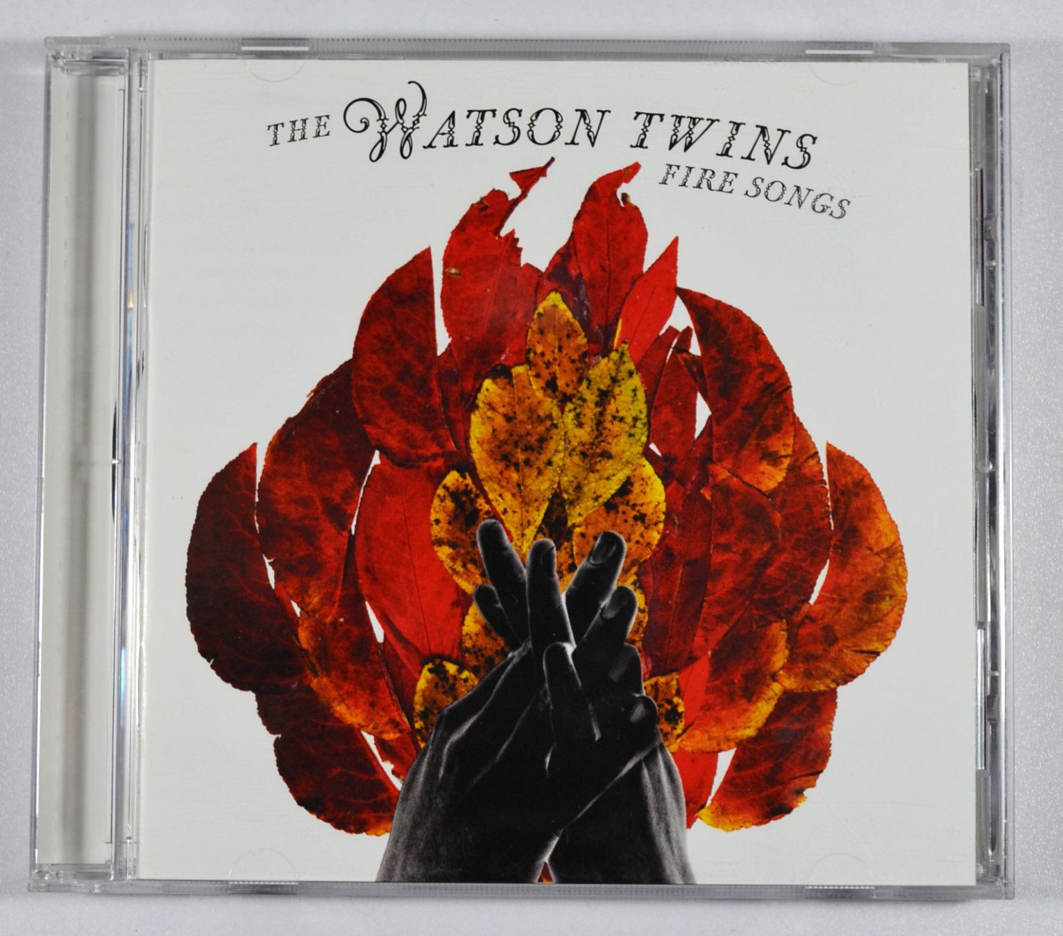 CD: CD: THE WATSON TWINS - Fire Songs – Nuovo (secondo la descrizione) da Frenkendorf venduto da Yard-Sale-2000