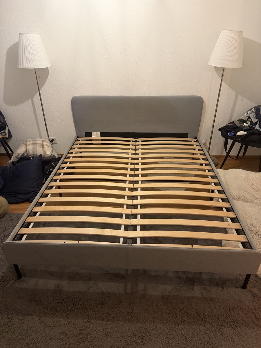 Betten: Bett 160x200cm – Gebraucht aus Buchs ZH von scarah