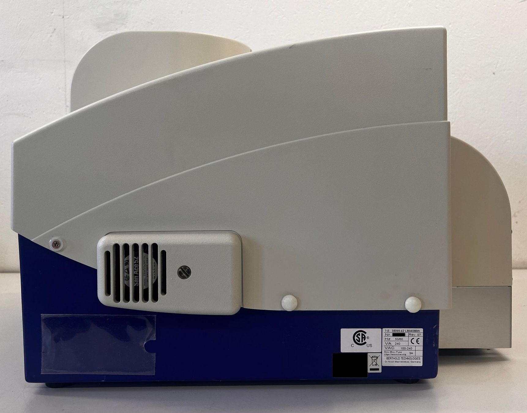 Accessori da laboratorio: Berthold Mithras LB 940 Multimode Plate Reader – Usato da Niederdorf venduto da LeptonAG_Labor 2