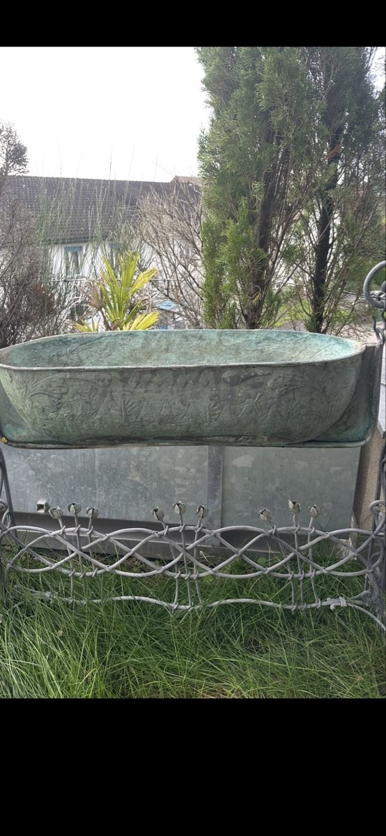 Vasi per fiori: Äntik Blumentopf – Usato da Rudolfstetten venduto da Laramalna
