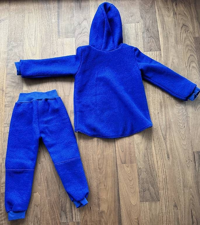 Lotti & Set di vestiti: Wollwalk Set 110 – Usato da Horw venduto da VS231 1